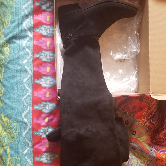 OTK boots - Picture 2 of 3